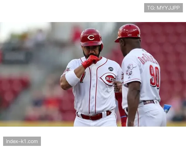 教士队与游击手小费尔南多·塔蒂斯达成10年3.2亿美元续约协议